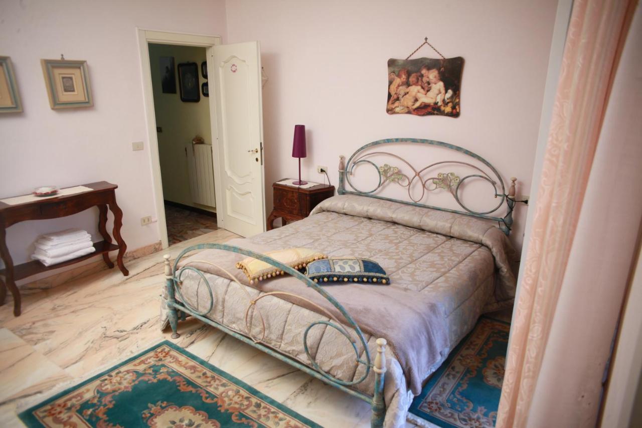 Villa Cecilia B&B Cellole Esterno foto