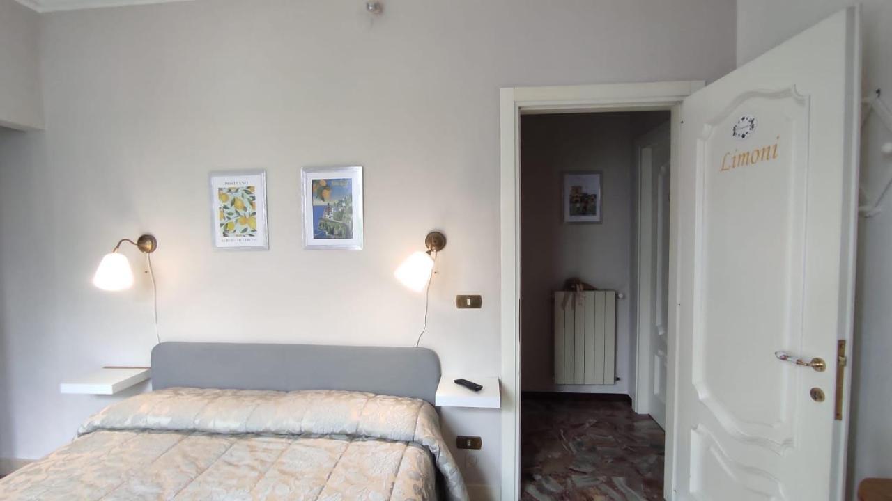 Villa Cecilia B&B Cellole Esterno foto